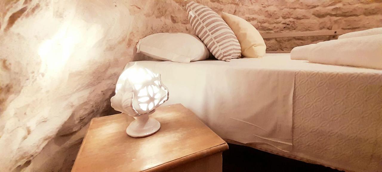 Trulli Antica Fonte Luxury Suite Алберобело Екстериор снимка